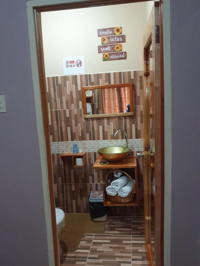 Mesmerize Guest House Port Antonio Esterno foto